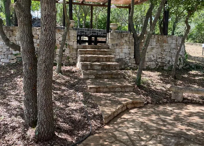 San Salvatore אוסטוני